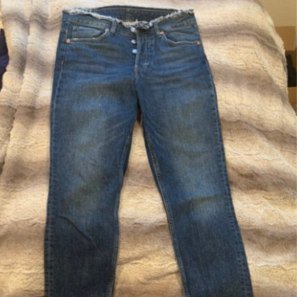 Distressed H&M High Waist Skinny Ankle Jeans | Size 30